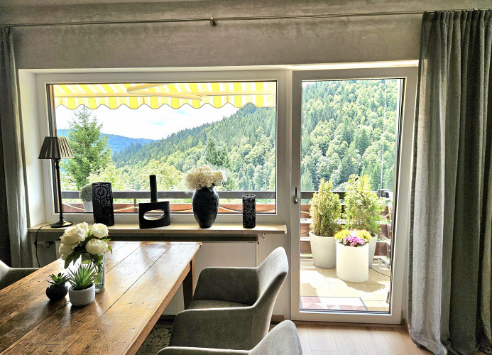 Ferienwohnung Arquitecto Talblick mit Balkon - Mein SWH