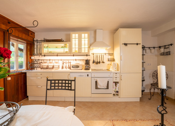 Schwarzwaldhaus Wolftal – Historisches Jagdanwesen mit Kutschenmuseum, Park und Wildbach im Schwarzwald