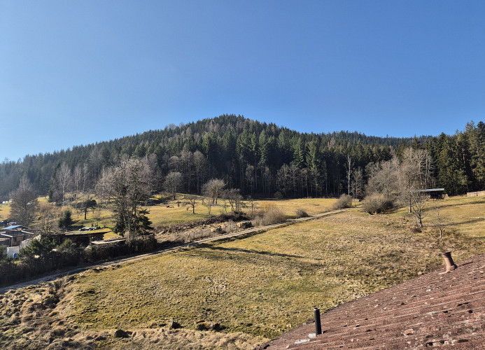 Freizeitheim Wilhelm Kiefer Haus mit großem Grundstück, Feuerstelle, Tennisplatz