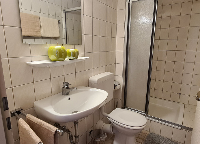 Doppelzimmer Heimatliebe mit schönem Balkon - Pension Hauber 