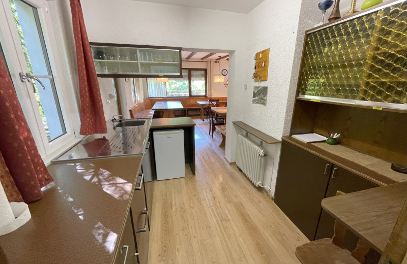 Freizeitheim Wilhelm Kiefer Haus mit großem Grundstück, Feuerstelle, Tennisplatz