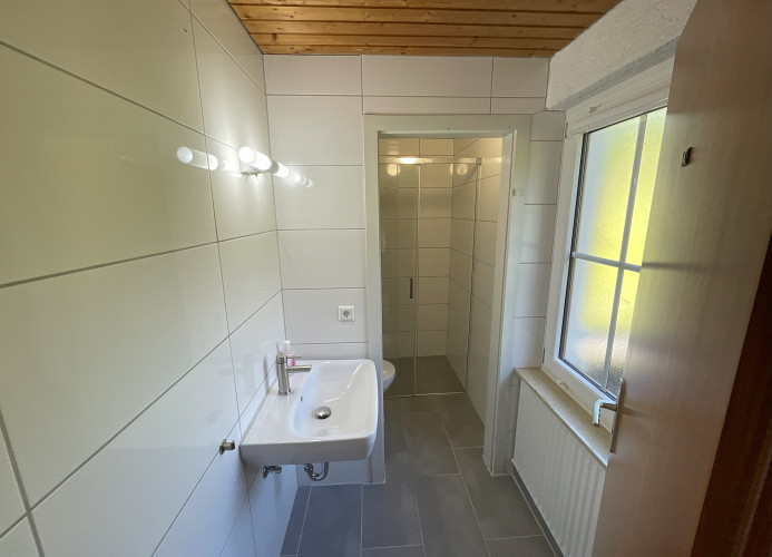 Freizeitheim Wilhelm Kiefer Haus mit großem Grundstück, Feuerstelle, Tennisplatz