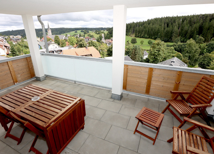 Ferienwohnung Schönwaldblick - 2 große Balkone mit traumhafter Sicht - barrierefrei - Mein SWH