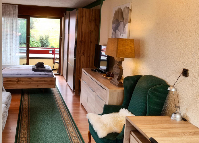 Zi01 Appartment Schönblick mit zwei Balkonen  