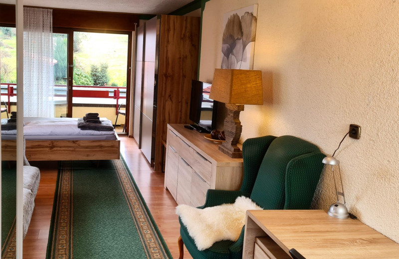 Zi01 Appartment Schönblick mit zwei Balkonen  