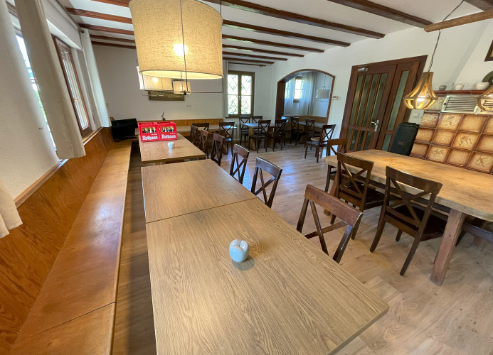 Freizeitheim Wilhelm Kiefer Haus mit großem Grundstück, Feuerstelle, Tennisplatz