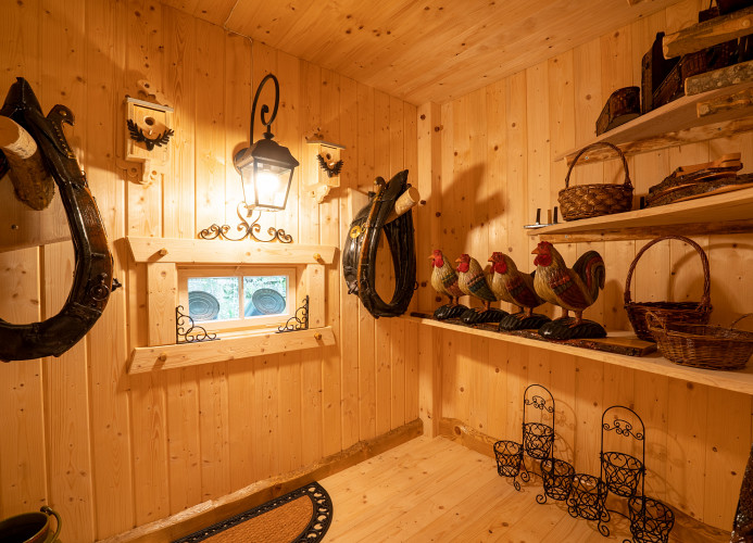 Schwarzwaldhaus Wolftal – Historisches Jagdanwesen mit Kutschenmuseum, Park und Wildbach im Schwarzwald