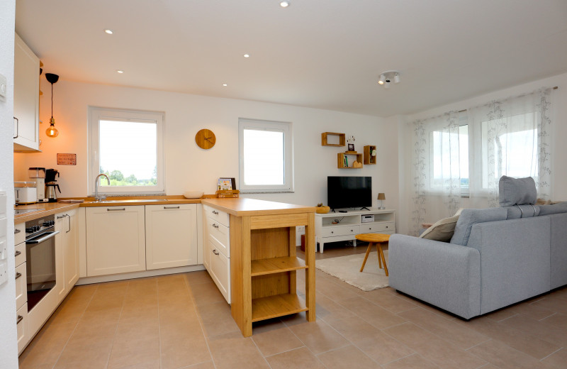 Ferienwohnung Schönwaldblick - 2 große Balkone mit traumhafter Sicht - barrierefrei - Mein SWH