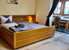Zi04 Doppelzimmer Loggia und Balkon 