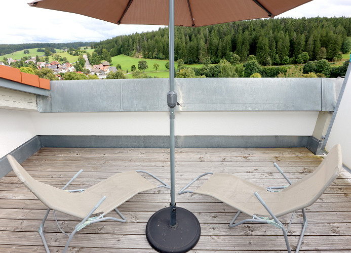 Ferienwohnung Schönwaldblick - 2 große Balkone mit traumhafter Sicht - barrierefrei - Mein SWH